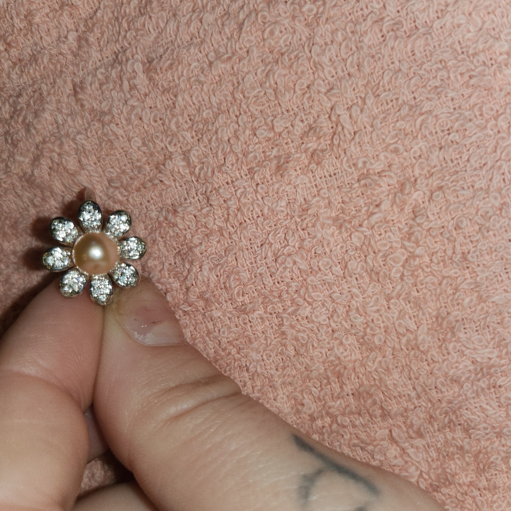 Flower ring